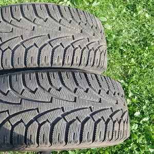 Продам покрышки  Nokian Hakkapeliitta 215/55 R16 зимние, 