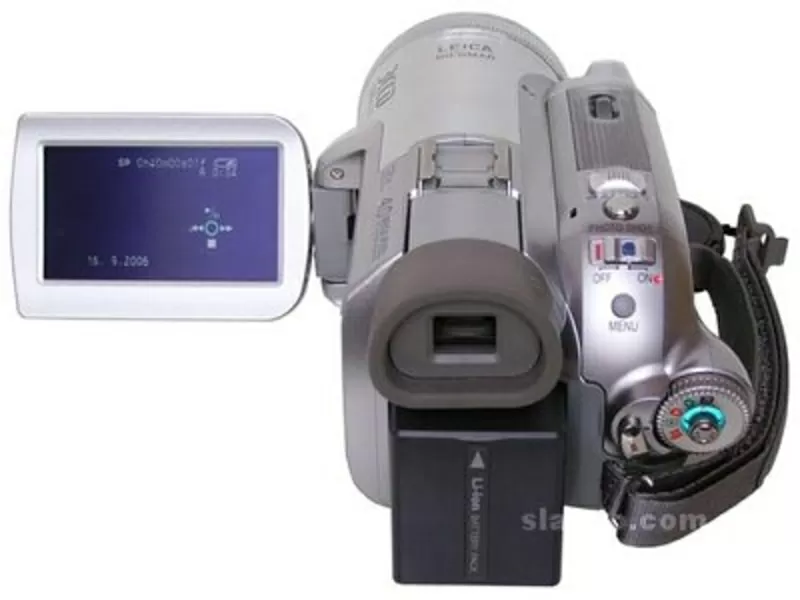 Продам видеокамеру Panasonic NV-GS500EE 3