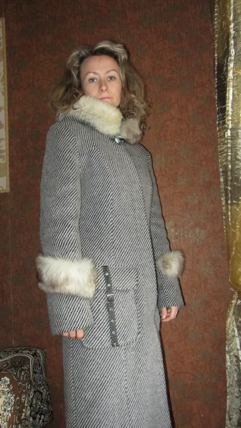 Женское зимнее пальто , снижено цену