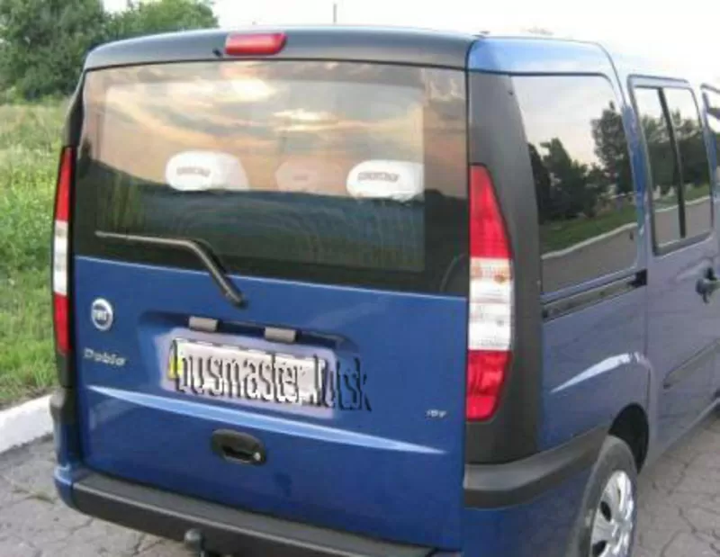 Fiat Doblo автоскло,  бокове,  заднє,  форточки 2